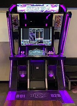 Beatmania IIDX 27 HEROIC VERSE LIGHTNING MODEL cabinet.jpg