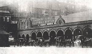 Stockport Tiviot Dale railway station c.1902.jpg