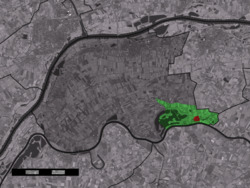 The town centre (red) and the statistical district (light green) of Appeltern in the municipality of West Maas en Waal.