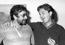 Walter Yetnikoff Paul McCartney.jpg