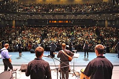 International Church of Christ worship.jpg