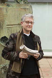 Roni Horn at Fundació Joan Miró in Barcelona, 2013.jpg