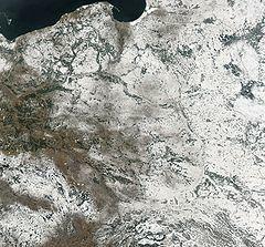 Satellite image of Poland in February 2003.jpg