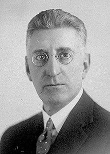 Weaver 1932.jpg