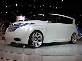 Toyota at 2006 Chicago Auto Show.JPG