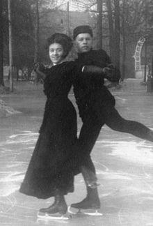 Ludowika and Walter Jakobsson.jpg