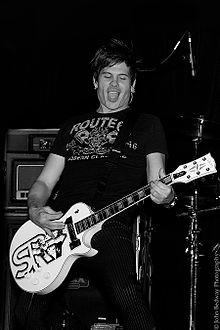 Mitch Allen in performance (Baltimore, Maryland) - 11-25-2009.jpg