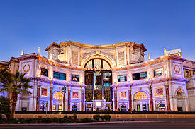 Caesars Palace, Las Vegas (5527011351).jpg