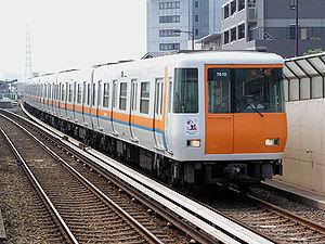 Kintetsu7000Series01.jpg