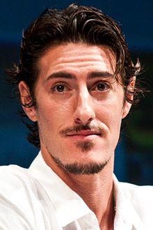 Eric Balfour in 2010 cropped.jpg