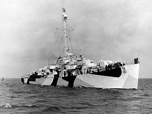 USS Jack Miller (DE-410) underway, circa in 1944.jpg