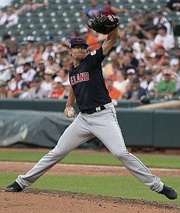Tyler Clippard (48156677571) (cropped).jpg