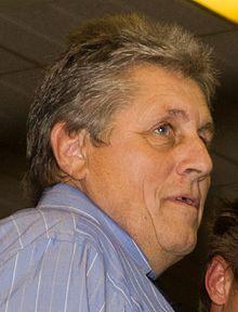 Smith Hart cropped.jpg