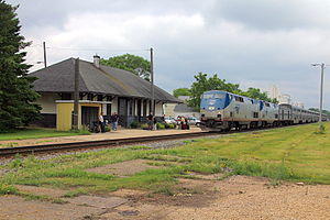 Amtrak Empire Builder at Tomah, Wisconsin.jpg