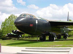 B52D 56-0687.JPG