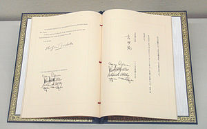 Japan US Security Treaty 8 September 1951.jpg