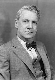 DOXEY, WALL. HONORABLE. PORTRAIT LCCN2016870528 (cropped).jpg