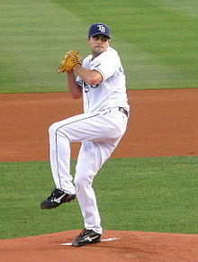 Andy Sonnanstine pitches 3.jpg