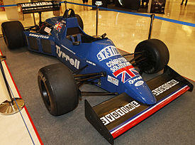 Tyrrell 012 front-right 2010 Pavilion Pit Stop.jpg