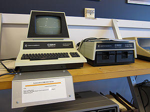 Commodore CBM 2001 & 8050.jpg