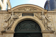 Facade 5 rue de lecole de medecine paris.jpg