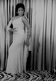 Gloria Davy.jpg