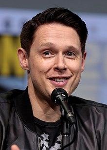 Samuel Barnett by Gage Skidmore.jpg