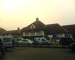 Jatinegara Station, gateway to Jatinegara.