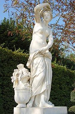 Versaille Gardens, Paris, France - panoramio - Maciej Zgadzaj (3) cropped.jpg