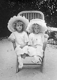 Princesses Margarita and Theodora of Greece.jpg