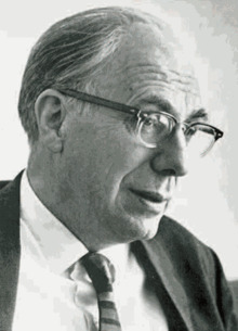 Einar Haugen (1906–1994).png