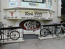 King Tut's Wah Wah Hut 1.jpg