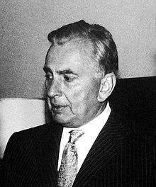 Gore Vidal (c. 1976-1983).jpg