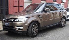 2017 Land Rover Range Rover (L494 MY16.5) HSE SDV6 wagon (2018-08-31) 01.jpg