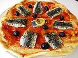 Pizza Hot Sardines 02.jpg