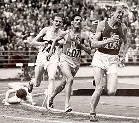 Herbert Schade, Alain Mimoun, Emil Zátopek 1952.jpg