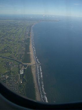 Kujyūkuri-Beach01.JPG