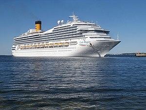 Costa Magica departing Tallinn 31 May 2018.jpg