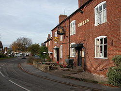 The Lion, Clifton-upon-Teme.jpg