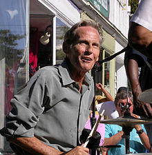 LevonHelmWoodstockNY2004.jpg