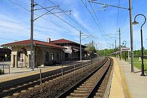 Southbound view of Westerly station, May 2017.JPG