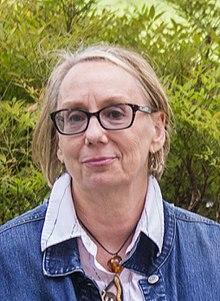 Mink Stole - 2014 (27653043468) (cropped).jpg