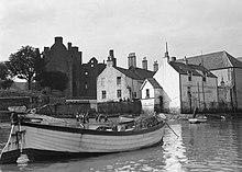Kasteelruïne aan een rivier in Kirkcudbright, Bestanddeelnr 190-1107.jpg