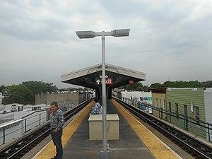 Cleveland Street; BMT Jamaica - 007.jpg