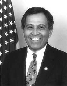 Henry Bonilla.jpg