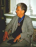 Antonia Pantoja (1996).jpg