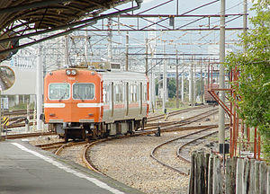 Gakunan train at Yoshiwara Station 200511.jpg