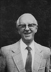Frank Walbank.jpg