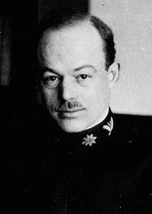 Jerome Clarke Hunsaker (cropped).jpg