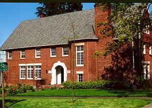 Gutenberg College.jpg